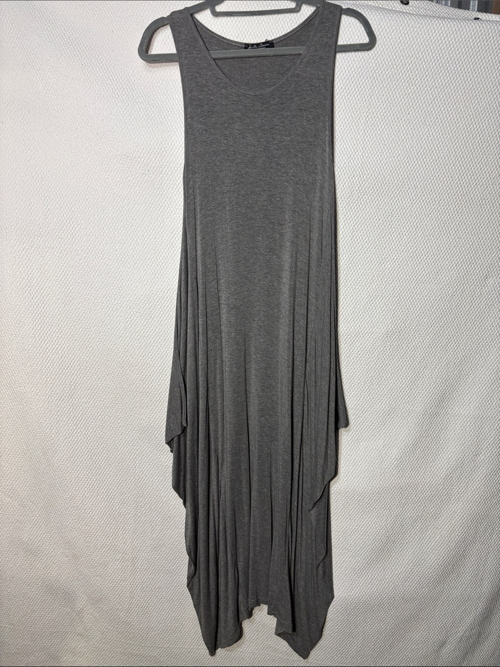 Bella Amore Sz M (estmated) Gray Knit Asymmetrical Slinky Maxi Dress